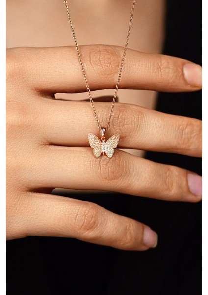 Zirkon Taşlı Rose Kabartmalı Kelebek Gümüş Kolye