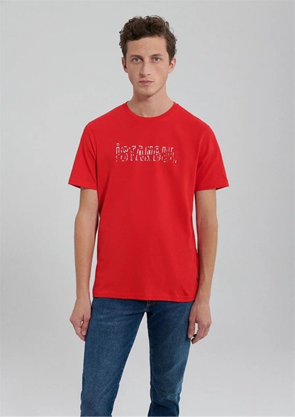 M067115-70471 Kırmızı Erkek Regular Istanbul Baskılı T-Shirt