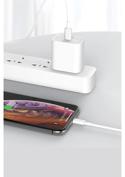 Iphone 7 8 Plus x 11 12 Pro Uyumlu Type-C Lightning 18W Şarj Aleti Usb-C Hızlı Şarz Cihazı