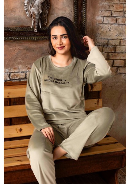 Kışlık Kadın Kadife Pijama Takımı - Süper Soft Serisi