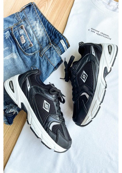 Kadın Gri-Beyaz Ortopedik Taban File Detaylı Sneaker SLZ0005 indirimleri