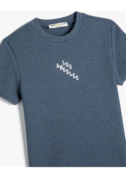 Tişört Los Angeles Baskılı Kısa Kollu Bisiklet Yaka modelleri