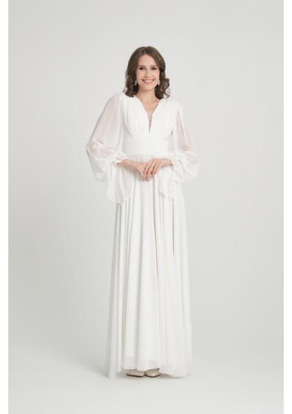 Kolları Taşlı Beyaz Abiye Elbise modelleri