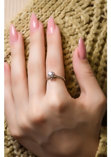 Tektaş Yüzük 14 Ayar A000508