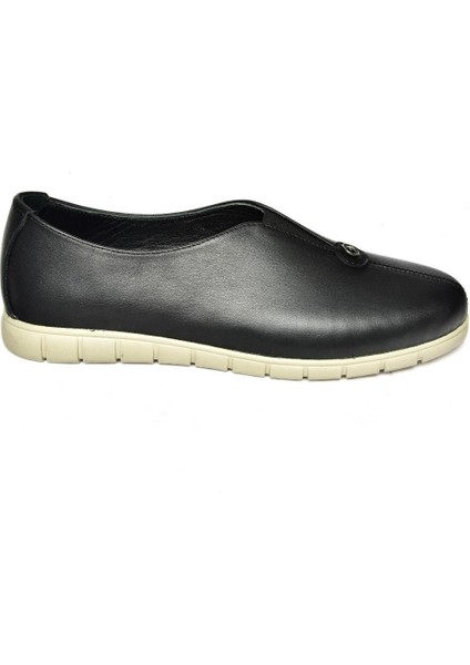 P555081203 Siyah Deri Comfort Taban Kadın Ayakkabı