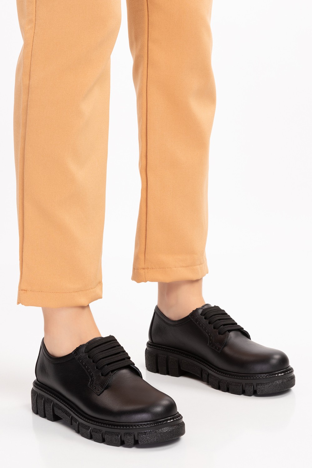 Dağlı Shoes Kadın Siyah Hakiki Deri Bağcıklı Günlük Ayakkabı görsel 3