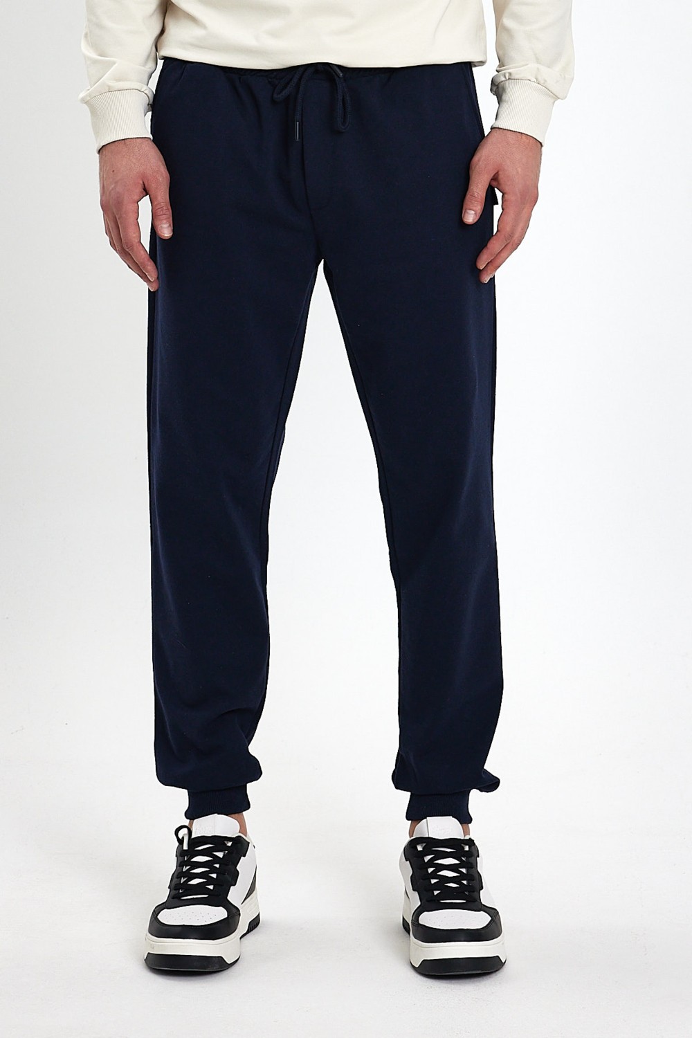Mmetalic Erkek Regular Fit Rahat Kesim Beli Bağcıklı Jogger Cepli Lastikli Paça Siyah Eşofman Altı