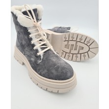 Ayak Kabım Hakiki Deri Gri Kürklü Bağcıklı Fermuarlı Hakiki Kürk Kadın Kısa Bot KND-252501 Beden 37 Renk Gri Süet