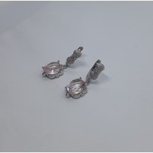 Fm Sevgililer Gününe Özel  925 Ayar Gümüş Şeffaf Pembe Renk Karışımı Zirkon Taşlı Özel Tasarım Şık Gümüş Küpe