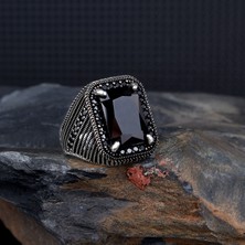 Takı925 Zirkon Taşlı Siyah Renk 925 Ayar Gümüş Yüzük