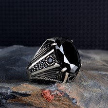 Takı925 Zirkon Taşlı Siyah Renk 925 Ayar Gümüş Yüzük