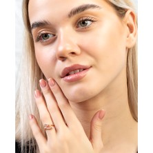 Gül Endam Beyaz Zirkon Taşlı Cats Eye Detaylı Silver Renk Free Size 925 Ayar Gümüş Kadın Yüzük