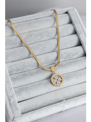 E-Bijuteri Çelik Gold Renk Italyan Zincir Model Gümüş Yonca Figür Kadın Kolye