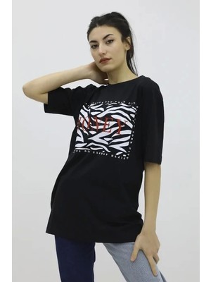 Boutiquality Honey Baskılı Desenli Tshirt Siyah