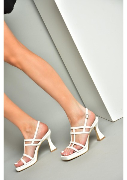 S569316009 Beyaz Kalın Topuklu Kadın Ayakkabı modelleri