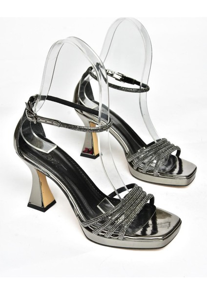 S569314634 Platin Ayna Kalın Topuklu Kadın Abiye Ayakkabı fırsatları