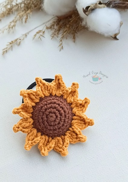 Masal Örgü Dünyası Ayçiçeği Amigurumi Lastik Toka Niş Saç Aksesuarı (1 Adet)