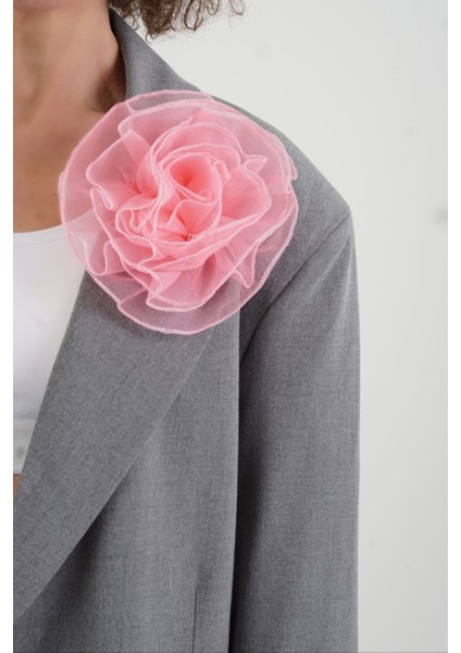 Gri Flora Çiçek Broşlu Oversize Ceket
