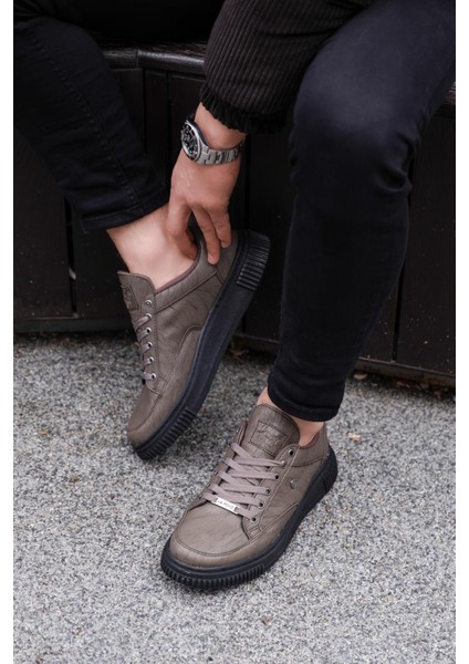 039 Vizon Siyah Tabanlı Bağcıklı Erkek Spor Ayakkabı