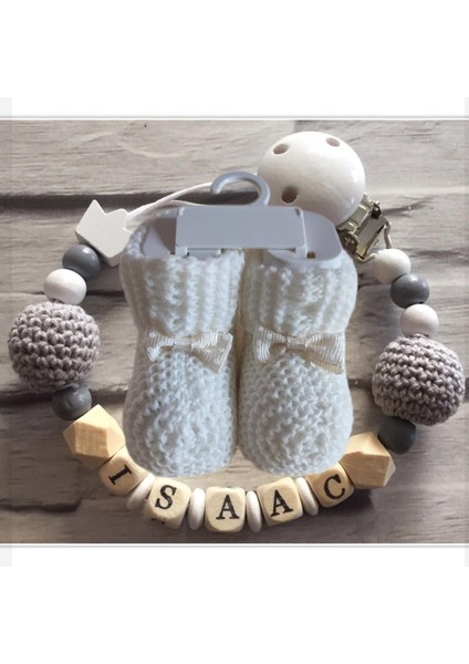 Isimli Bebek Emzik Zinciri ve Beyaz Renk Patik Seti - SAHI_0448