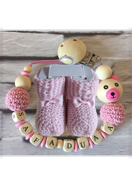 Isimli Bebek Emzik Zinciri ve Pembe Renk Patik Seti - SAHI_0377