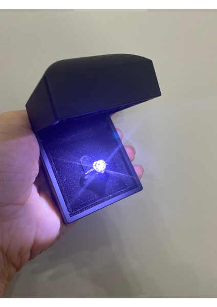 Led Işıklı Yüzük Kutusunda Ayarlanabilir Kalpli Yüzük Sevgililer Günü Hediye Paketi