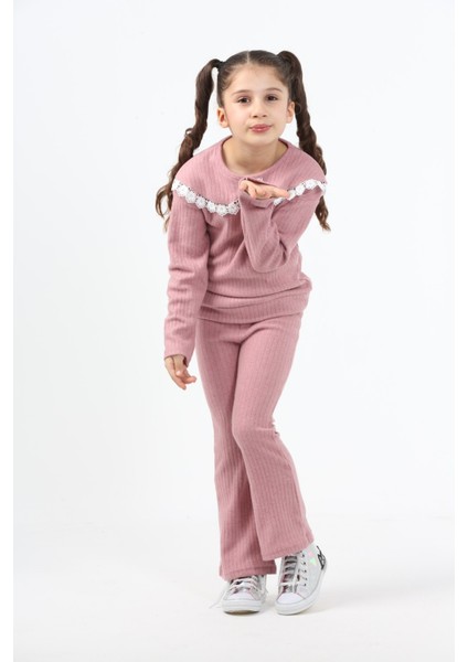 Kamika Şardonlu Kız Çocuk Takım (Beden Büyük Almanızı Tavsiye Ederiz)