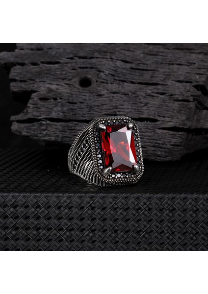 Zirkon Taşlı Kırmızı Renk 925 Ayar Gümüş Yüzük fırsatları