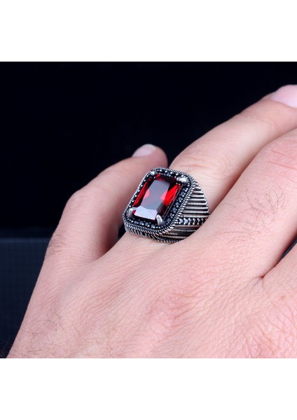 Zirkon Taşlı Kırmızı Renk 925 Ayar Gümüş Yüzük indirimleri