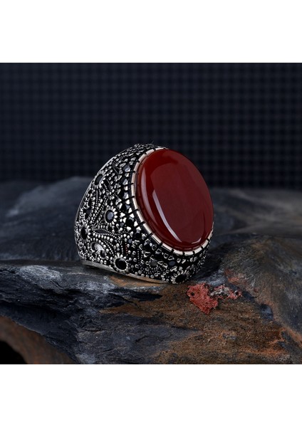 Oval Model Akik Taşlı 925 Ayar Gümüş Yüzük