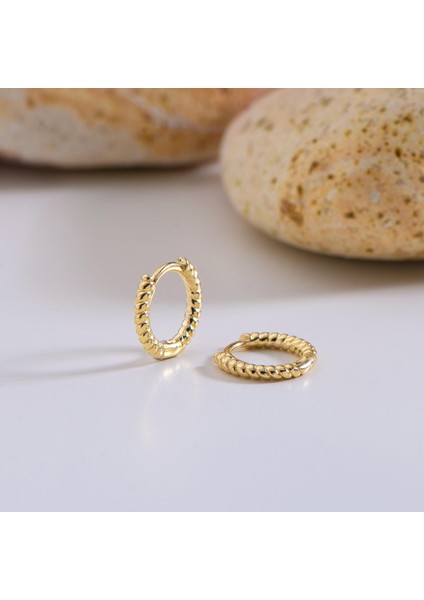 14 Ayar Altın Minik Modern Burgulu Halka Küpe 1,29 gr