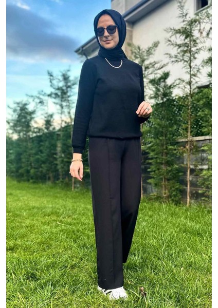 Siyah Nervürlü Bol Paça Pantolon