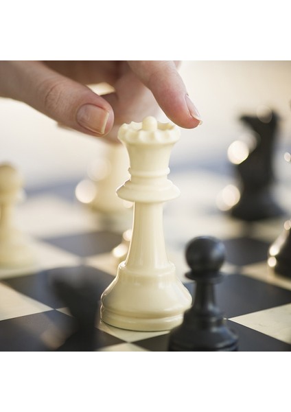 64MM No Chessboard Style mm Medieval Chess Set 35CM 43CM 51CM Chessboard Chess Magnetic Games For Adults Travel Chess Pieces Board Games Kids Toy (Yurt Dışından) indirimleri