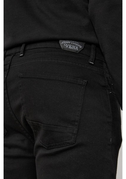 Erkek Smith Stay Black Tapered Fit Jean Pantolon fırsatları