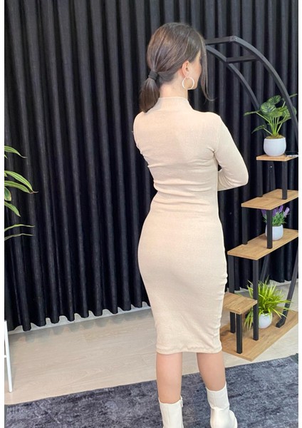 Vücuda Oturan Midi Boy Balıkçı Yaka Fitili Örme Elbise