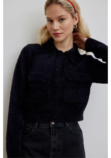 Arya Yumuşak Crop Hırka Siyah