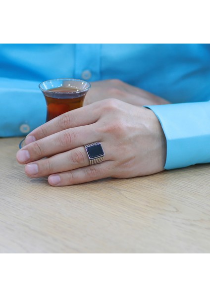 Oniks Taşlı Elegance Tasarım 925 Ayar Gümüş Erkek Yüzük modelleri