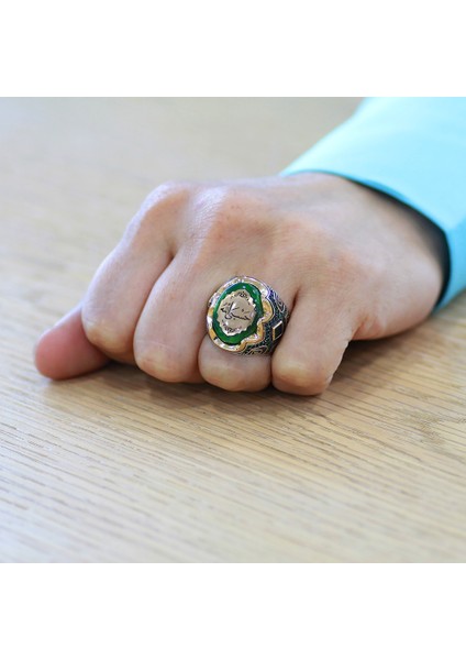 Yeşil Kehribar Üzerine Hüsn-I Hat Hasbiyallah Yazılı 925 Ayar Gümüş Erkek Yüzük modelleri