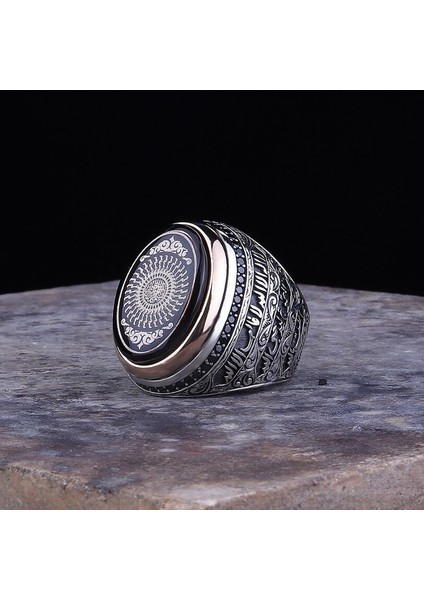 Siyah Kehribar Taş Üzerine Hüsn-I Hat 33 Besmele-I Şerif Oval Tasarım 925 Ayar Gümüş Erkek Yüzük fiyatları