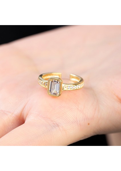 Baget Kesim Beyaz Zirkon Taşlı Gold Renk Free Size 925 Ayar Gümüş Kadın Tektaş Yüzük modelleri