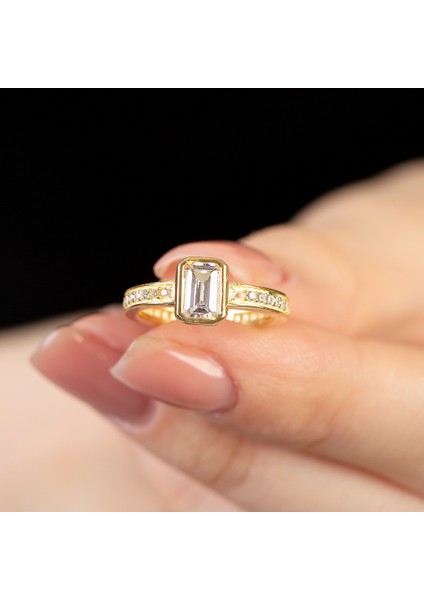 Baget Kesim Beyaz Zirkon Taşlı Gold Renk Free Size 925 Ayar Gümüş Kadın Tektaş Yüzük fırsatları
