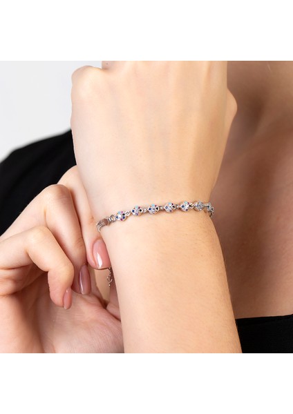 Oval Tasarım Multicolor Zirkon Taşlı 925 Ayar Gümüş Su Yolu Kadın Bileklik fırsatları