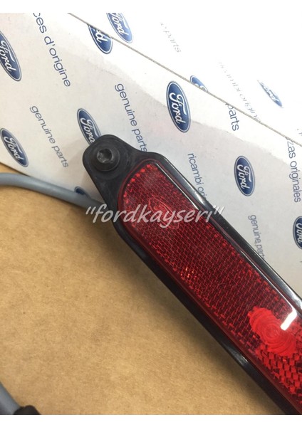 Ford Transit Arka Kasa Lambası Kedi Gözü 2006-2020 BK3115442FA