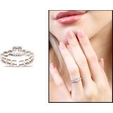 Okyanus Silver Beyaz Zirkon Taşlı Çark Tasarım Silver Renk Free Size 925 Ayar Gümüş Kadın Yüzük