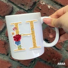 Hediyeci Abla Size Özel H Harfli Seramik Baskılı Kupa Bardaklar