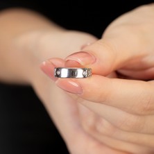 Ergenekon Aksesuar Zincir Tasarım Silver Renk Free Size 925 Ayar Gümüş Kadın Tektaş Yüzük