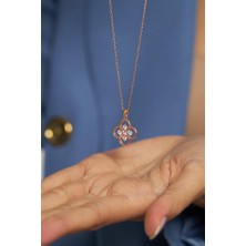 Roza Silver Zirkon Taşlı Rose One Cleef Gümüş Kolye