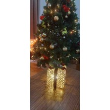 Kordelya Design Yılbaşı Ağacı Altı LED Işıklı Kutu