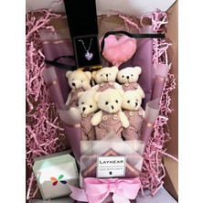 Laynear Crystal Kalp Kolyeli Kıyafetli Peluş Ayıcık Buketi