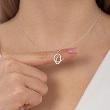 Hom Silver Jewelry 925 Ayar Gümüş Kişiye Özel Harf Tasarımlı Kalp Kadın Kolye HSJ106